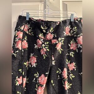 Torrid Floral Black Leggings with pockets 3